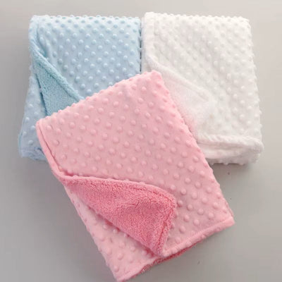 couverture bebe ciel blanc rose