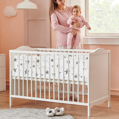 tour de lit respirant berceau maman portant bebe chambre