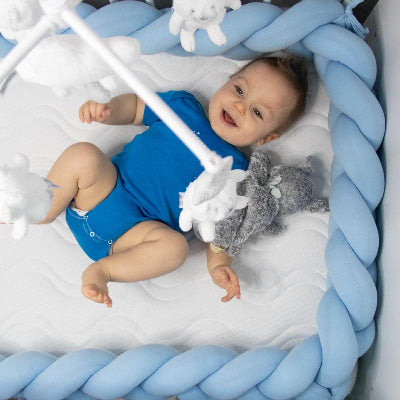 tour de lit tresse ciel bebe mobile musical