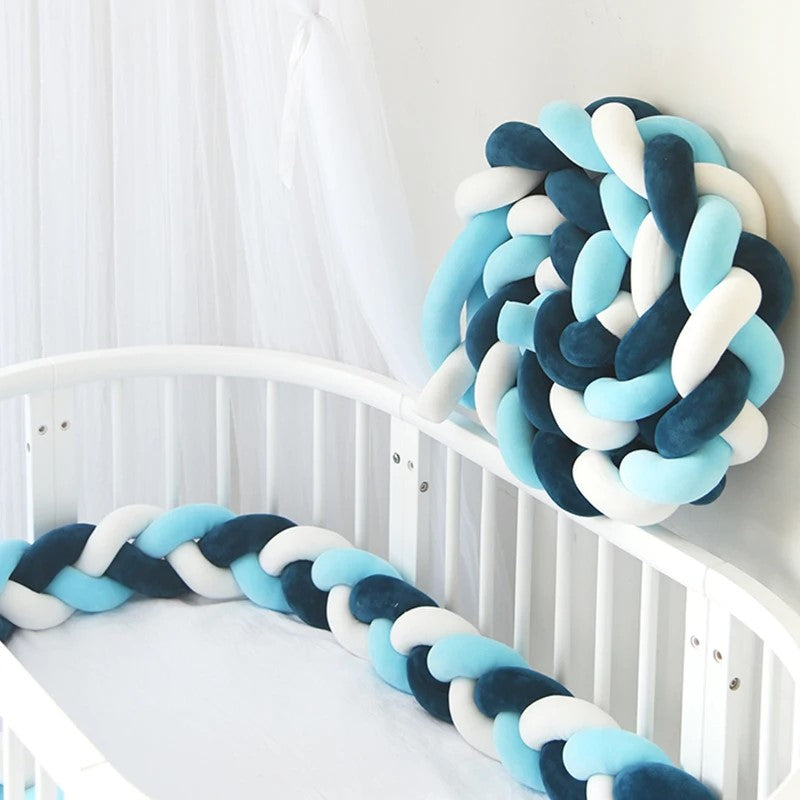 tour de lit tresse decoration berceau1